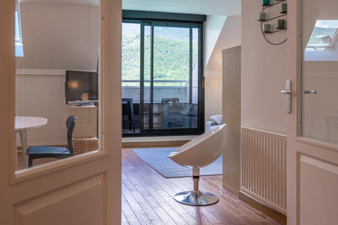 Duplex Apartment With Balcony On The Lake Classified 3 Stars Duingt Exterior photo